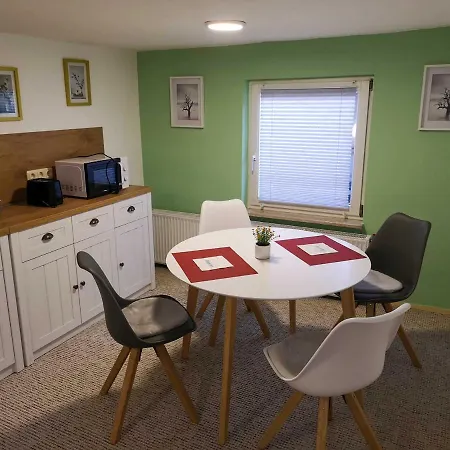 Appartement Alte Schmiede Niepars